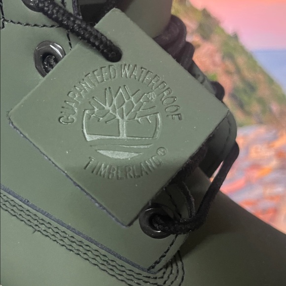 Timberland Olive and Black Boot - Picture 7 of 7